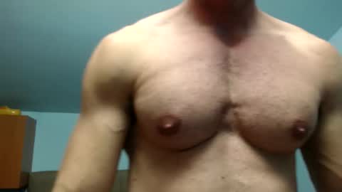 razorramon13 online show from April 16, 2026, 6:41 pm