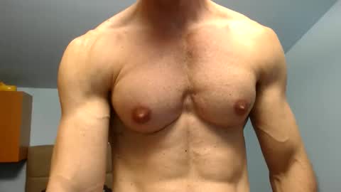 razorramon13 online show from May 29, 2026, 6:44 am