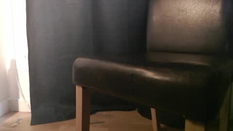 Haurin online show from June 1, 2026, 4:03 am