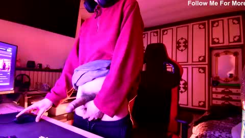 Snapshot of rcomi4 chatting on November 2, 2025, 5:04 pm rcomi4 online show from November 2, 2025, 5:04 pm