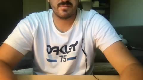 Snapshot of reachorgasmwithoutsex chatting on July 2, 2026, 12:22 pm reachorgasmwithoutsex online show from July 2, 2026, 12:22 pm