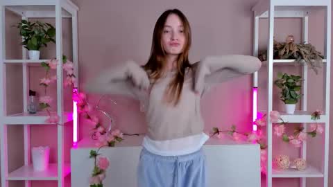 Snapshot of reaganprigg chatting on October 8, 2025, 3:15 am Sandy online show from October 8, 2025, 3:15 am