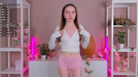 Snapshot of reaganprigg chatting on October 18, 2025, 3:09 am Sandy online show from October 18, 2025, 3:09 am