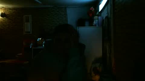 real_coupl3 online show from January 15, 2026, 8:23 pm