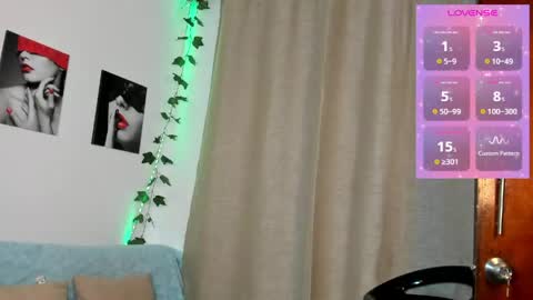 Snapshot of rebeca_marchetti chatting on May 31, 2026, 8:32 pm Rebeca Marchetti online show from May 31, 2026, 8:32 pm