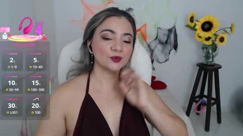Snapshot of rebeca_milf chatting on November 3, 2025, 12:39 pm REBECA online show from November 3, 2025, 12:39 pm