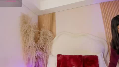 rebeca_taylor_ online show from May 16, 2026, 3:47 am