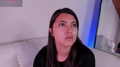 Rebeca Williams online show from October 28, 2025, 11:25 am