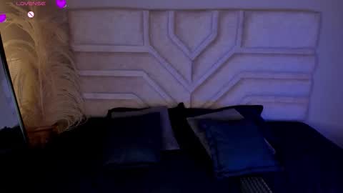 Rebeca Williams online show from February 11, 2026, 1:49 pm