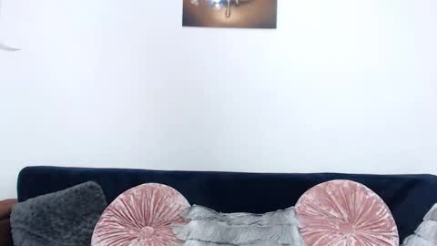 rebecamur online show from October 1, 2025, 4:13 pm