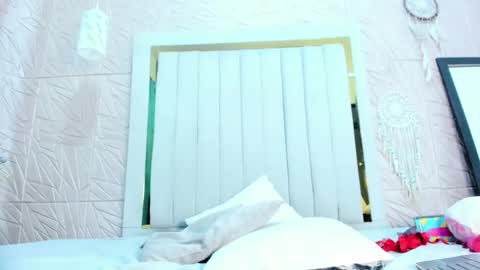 Rebecca online show from October 2, 2025, 11:39 am