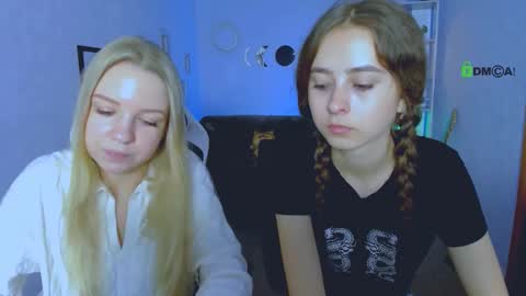 rebecca_smile_ online show from October 5, 2025, 12:25 pm