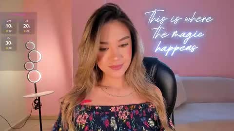 Rebe online show from October 30, 2025, 7:25 pm