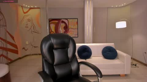 Rebe online show from May 14, 2026, 8:59 pm