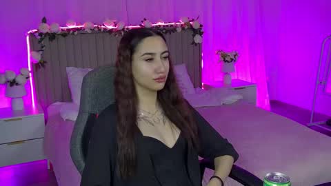 rebeckathornton online show from December 18, 2025, 9:59 am