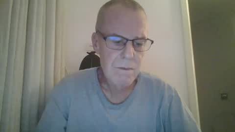 Snapshot of recasc chatting on April 20, 2026, 9:38 pm Rene online show from April 20, 2026, 9:38 pm