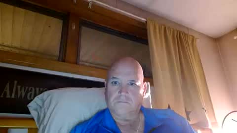 Mtn. Man online show from October 12, 2025, 1:37 am