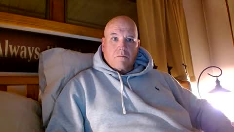 Mtn. Man online show from November 11, 2025, 2:55 am