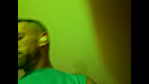 Snapshot of recoveryislife2185 chatting on November 18, 2025, 1:55 am EZ-Money2185 online show from November 18, 2025, 1:55 am