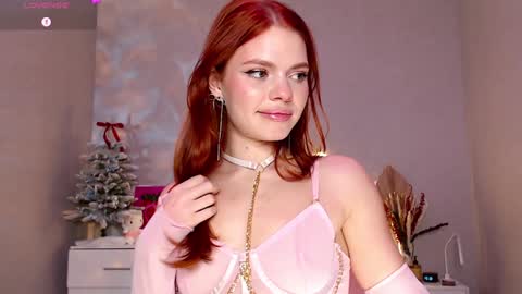 red__candy online show from December 30, 2024, 2:08 pm