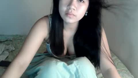 Snapshot of red_cherryxx chatting on February 3, 2026, 6:22 am Cherry online show from February 3, 2026, 6:22 am