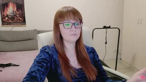 Snapshot of red_fox777 chatting on October 28, 2025, 2:31 pm Lisa online show from October 28, 2025, 2:31 pm