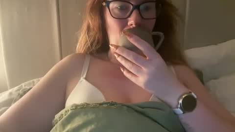 Rosie online show from October 21, 2025, 4:46 am