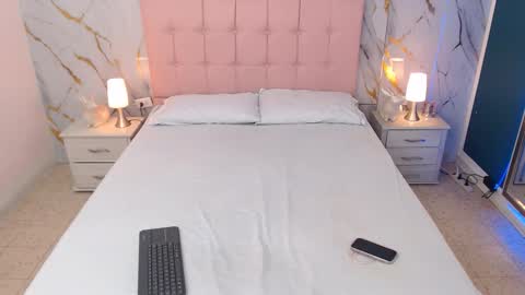 Kitty online show from November 5, 2025, 5:46 pm