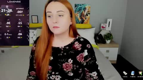 Lessy Fox online show from February 23, 2025, 5:29 pm