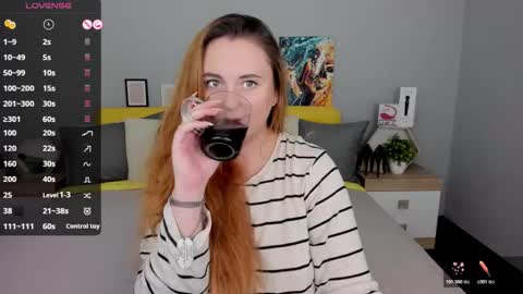 Lessy Fox online show from October 26, 2025, 6:36 pm