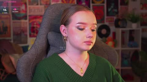 QUEEN OF EVIL online show from December 12, 2024, 11:58 pm