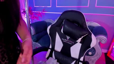 Snapshot of red_star8 chatting on February 10, 2026, 11:36 am online show from February 10, 2026, 11:36 am