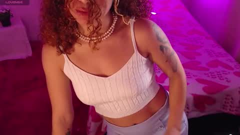 Snapshot of red_velvett0 chatting on October 25, 2025, 7:27 am red_velvett0 online show from October 25, 2025, 7:27 am