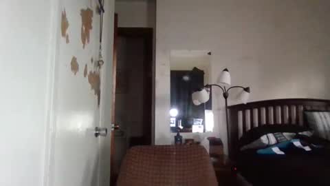 Snapshot of redbone441 chatting on April 20, 2026, 2:31 pm Redbone online show from April 20, 2026, 2:31 pm