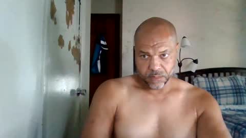 Snapshot of redbone441 chatting on July 27, 2026, 6:59 pm Redbone online show from July 27, 2026, 6:59 pm