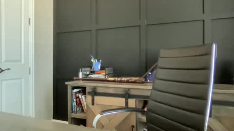 Snapshot of redbull1414 chatting on February 3, 2025, 7:10 pm RedBull online show from February 3, 2025, 7:10 pm