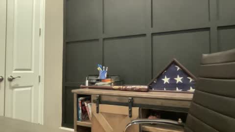 Snapshot of redbull1414 chatting on February 18, 2025, 1:55 pm RedBull online show from February 18, 2025, 1:55 pm