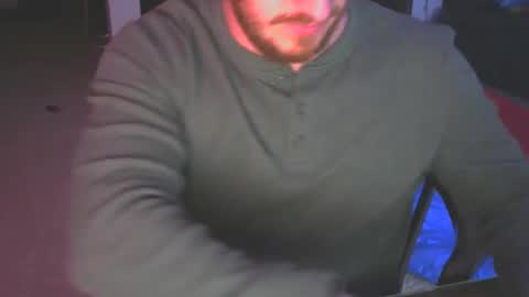 Snapshot of reddawg14 chatting on February 23, 2025, 5:01 am reddawg14 online show from February 23, 2025, 5:01 am