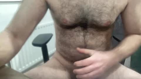 Snapshot of reddbear89 chatting on November 16, 2025, 8:09 am hornyslutbear online show from November 16, 2025, 8:09 am