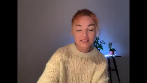 reddgirll online show from February 24, 2025, 6:15 pm