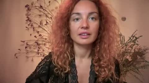 reddgirll online show from September 28, 2025, 11:43 pm