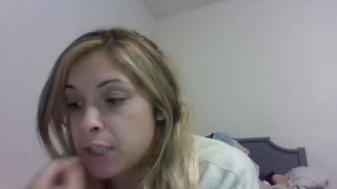 reddwaxx online show from December 5, 2025, 4:14 pm