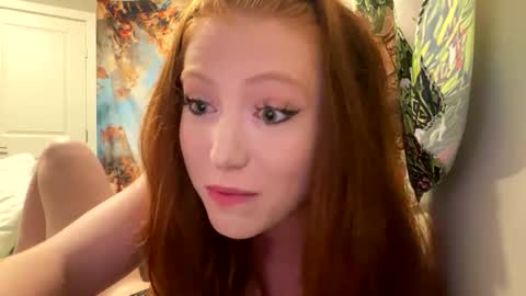 RedGingerSnapz online show from December 1, 2025, 3:22 am