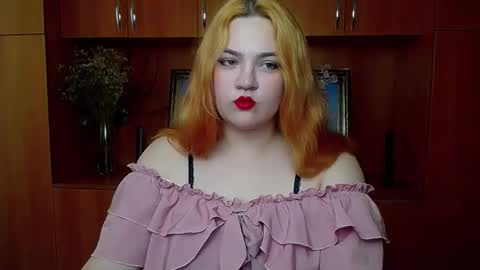 Rina online show from May 18, 2026, 12:11 pm