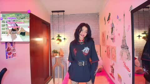 Lili Lopez online show from January 14, 2025, 10:55 pm