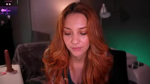 Red Jasmine online show from May 25, 2026, 11:44 pm