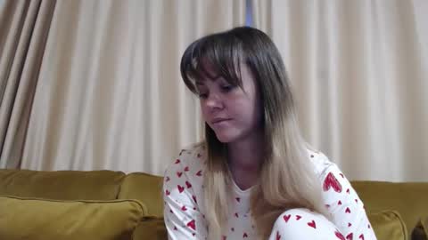 Snapshot of redjessica chatting on February 18, 2026, 5:36 am RedJessica online show from February 18, 2026, 5:36 am