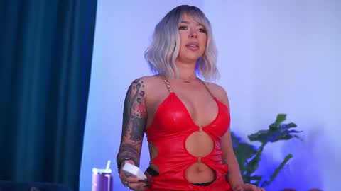 Lara online show from May 20, 2026, 9:37 am
