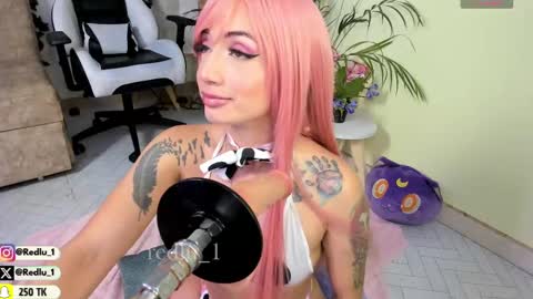 Snapshot of redlu_1 chatting on February 26, 2025, 3:42 am Lu Independiet model online show from February 26, 2025, 3:42 am