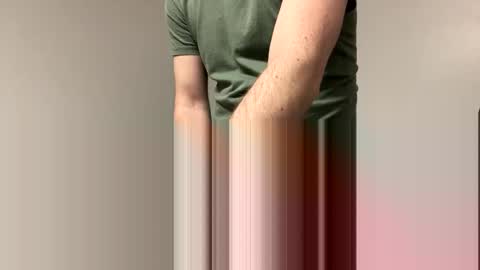 Snapshot of redman8551 chatting on January 7, 2025, 9:35 pm redman8551 online show from January 7, 2025, 9:35 pm